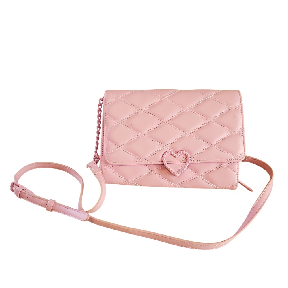 Betsey‎ Johnson Pink Quilted Heart Crossbody Bag Wallet on String Purse